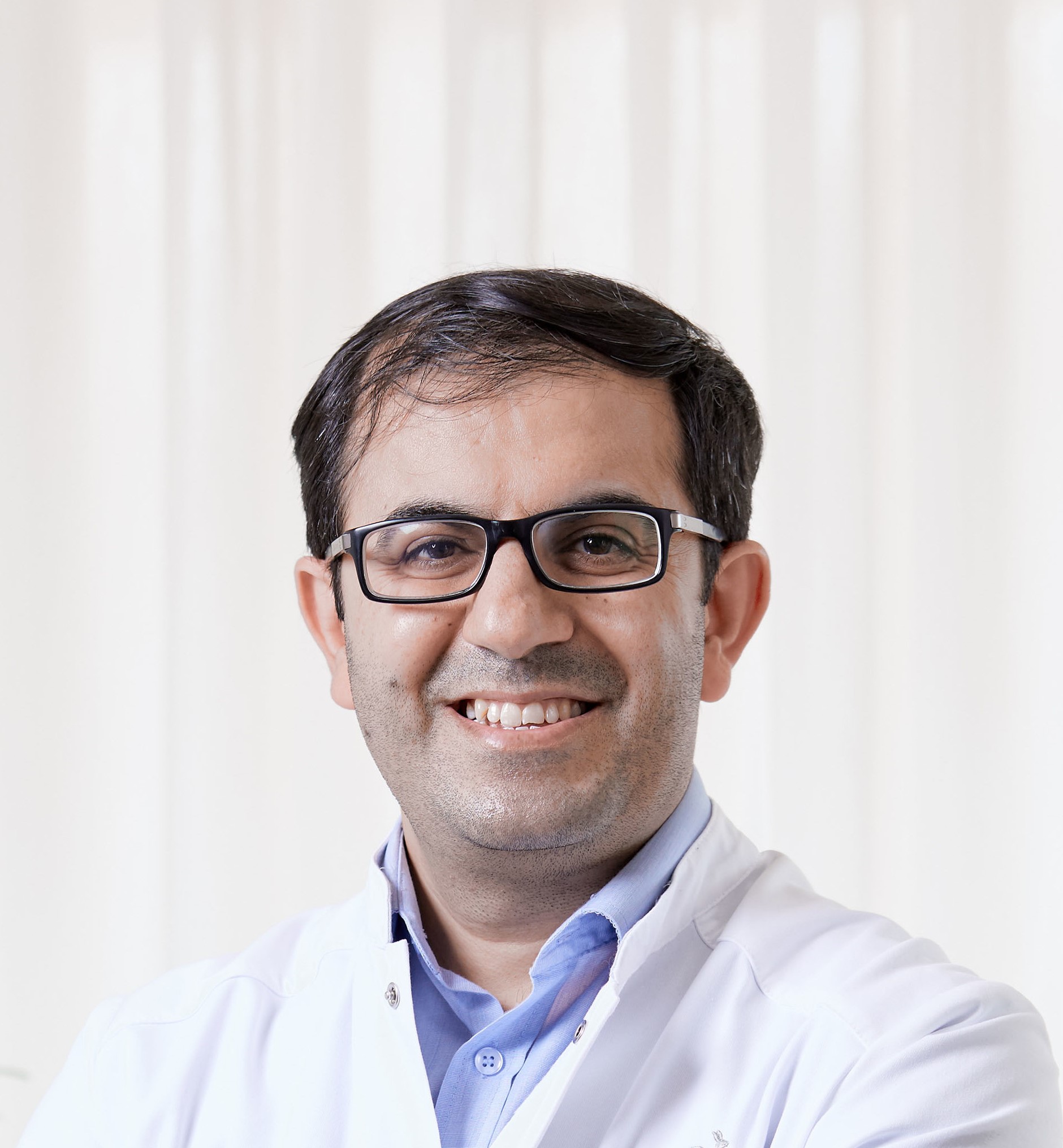 Dermatologist, PD Dr. Dr. med. Ahmad Jalili